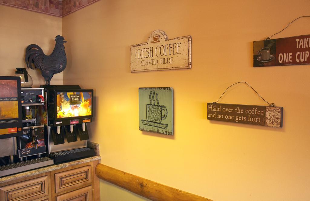 Gateway Inn And Suites Salida Esterno foto